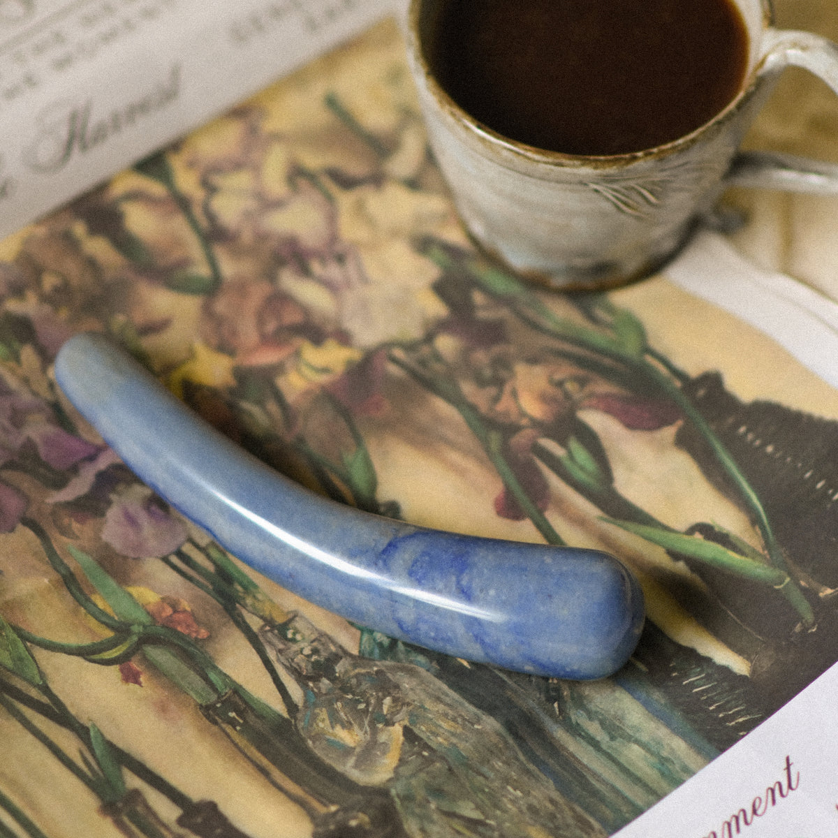 Blue Quartz massage wand by WAANDS™ | Ships globally from Calgary, Canada