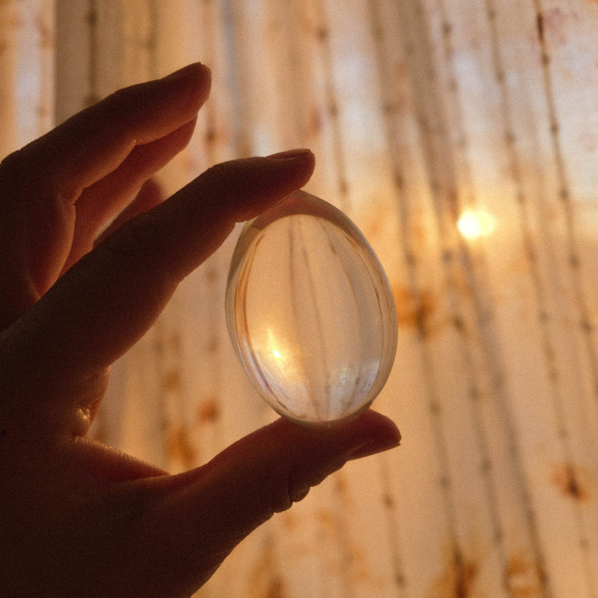 glass eggs for stress reduction