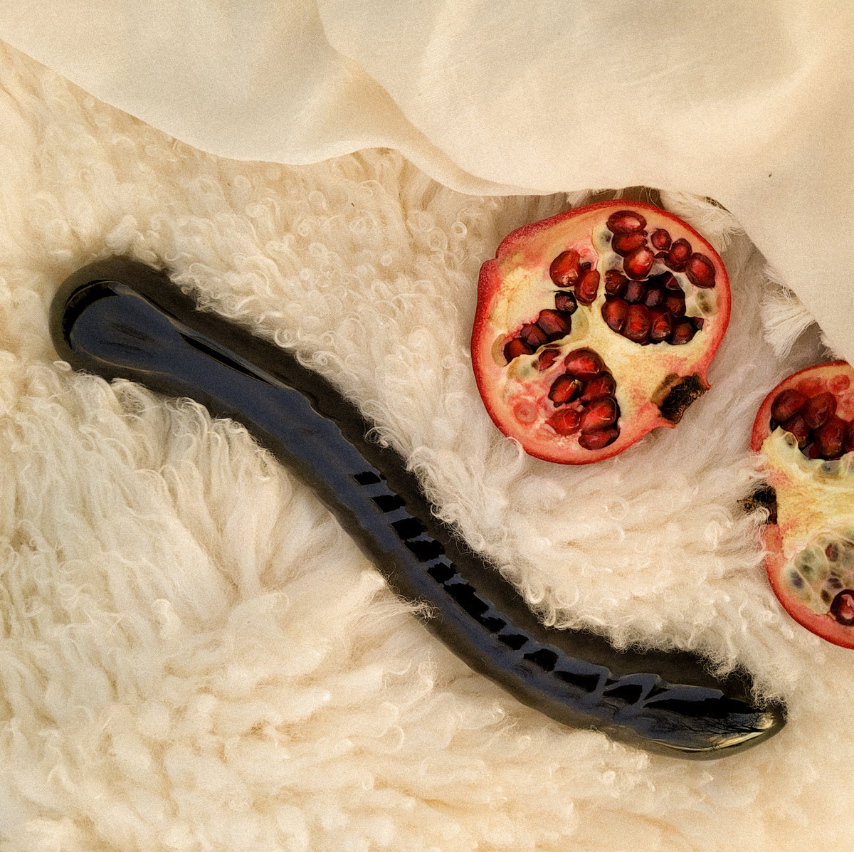 Cervix wand for vaginal de armouring