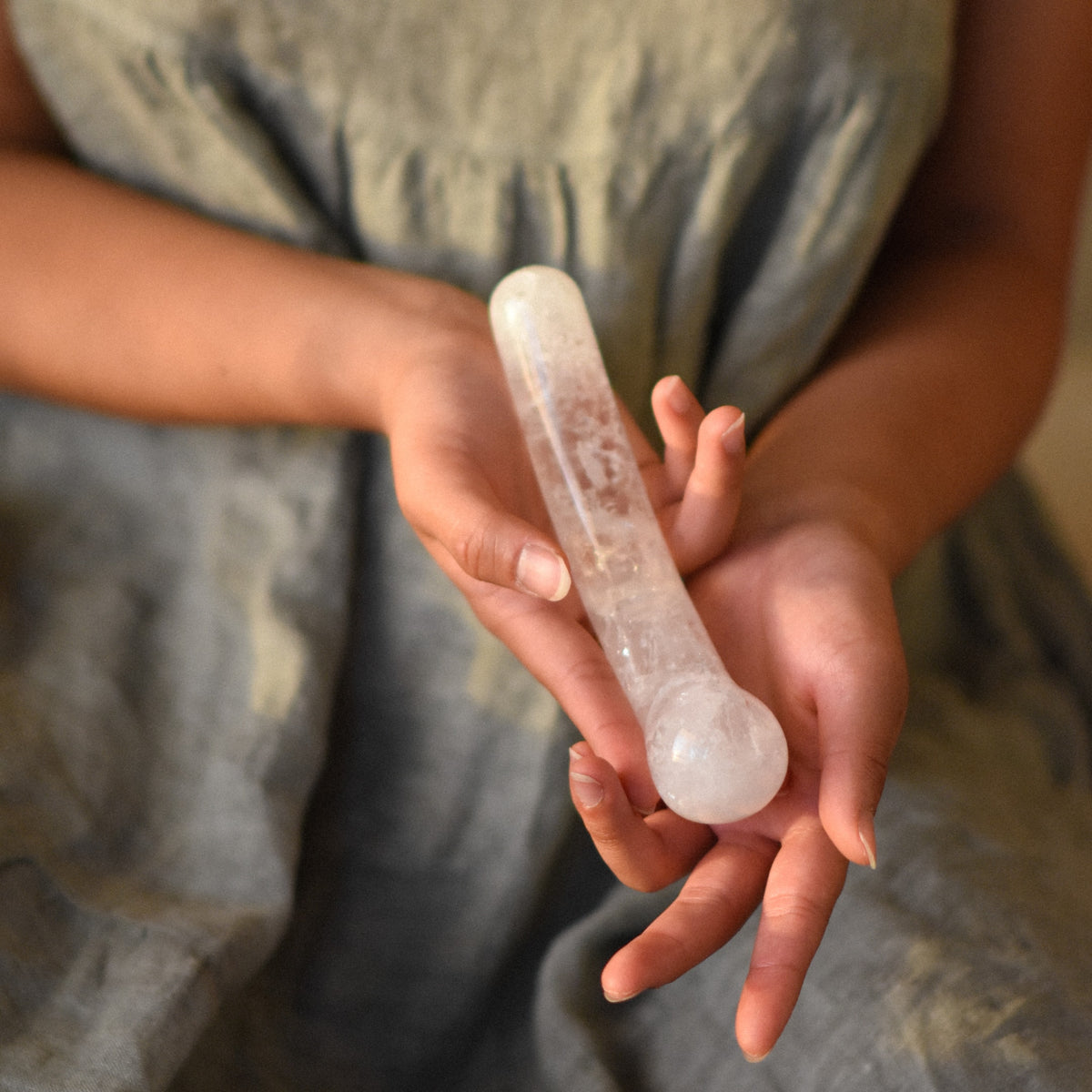 clear quartz crystal wand