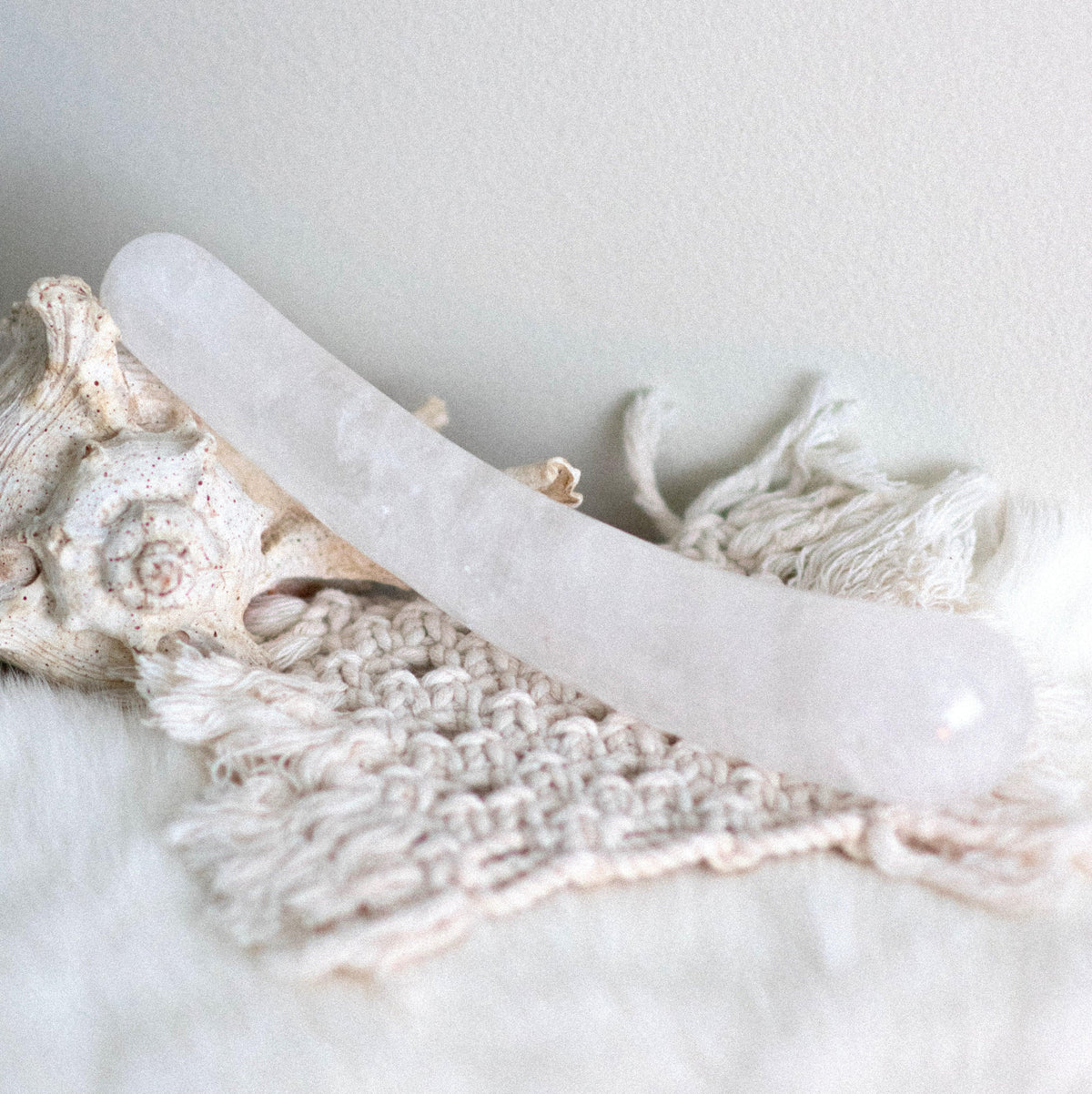 clear quartz crystal yoni wand