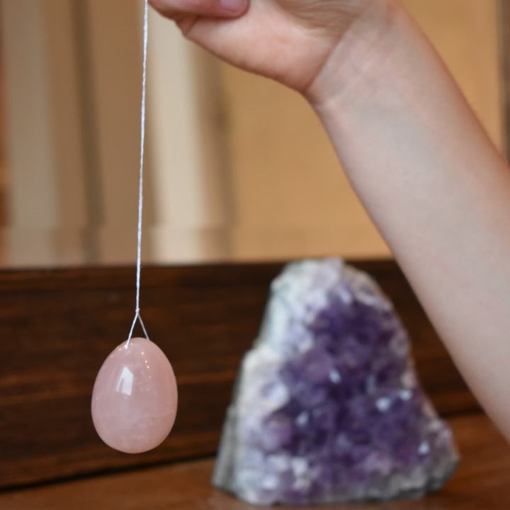 How to Use a Yes/No Pendulum for Clear, Confident Decisions