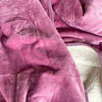 most luxurious waterproof blanket