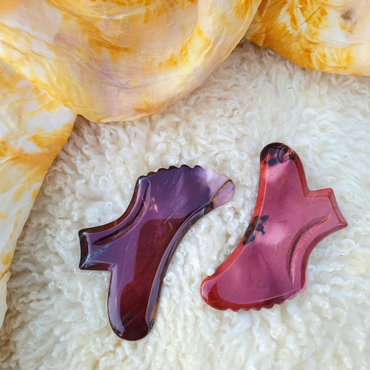 Gua sha tool for facial massage