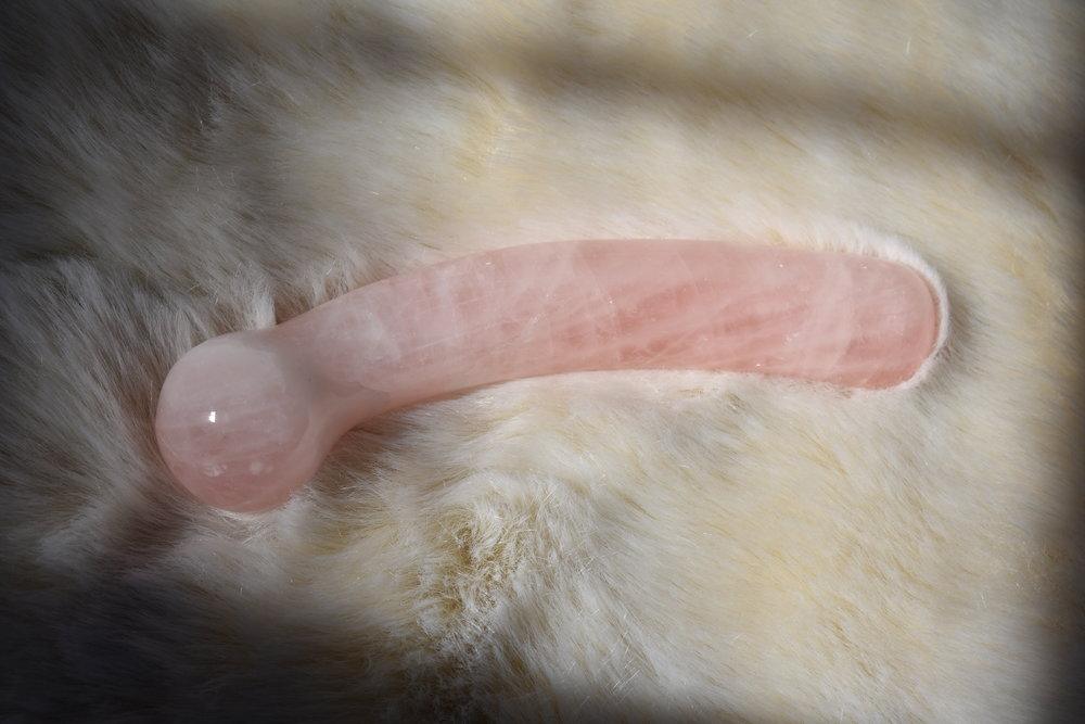 Rose Quartz Amrita Wand® | WAANDS.com